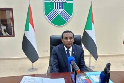 بعد اختفائه من القروبات.. ماذا حدث لكامل إدريس؟