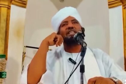 ليس الجيش ولا الدعم السـ.ريع.. الشيخ محمد الأمين إسماعيل يكشف من أشعل الحـ.رب في السودان