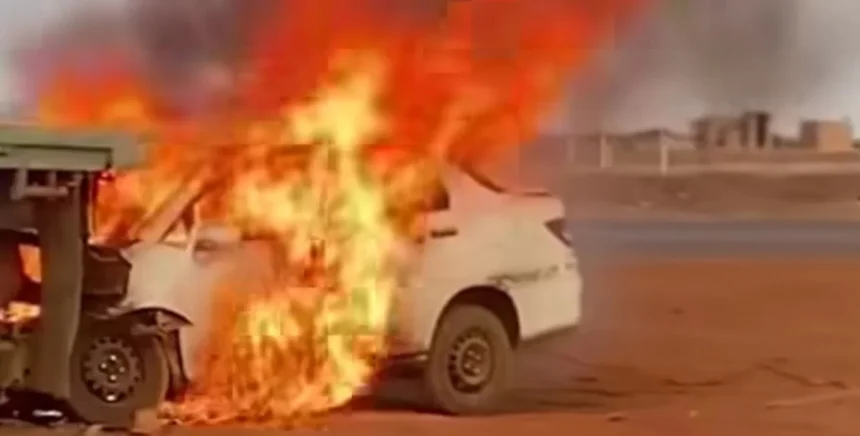 النيران تلاحق المركبات في بورتسودان.. حريق جديد يثير القلق