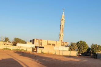 الإمام يعثر عليه داخل المسجد.. واقعة مقلقة في الثورة