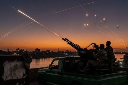 عاجل.. مسيّرات حربية تستنفر الدفاعات في ربك