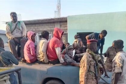 40 شابًا و10 فتيات.. تفاصيل ما جرى على نهر عطبرة