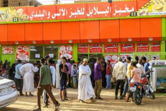 بين خسائر الإنتاج وغلاء الدقيق.. هل تستطيع المخابز  الصمود؟