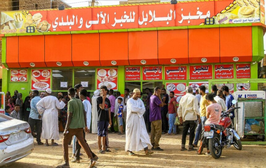 بين خسائر الإنتاج وغلاء الدقيق.. هل تستطيع المخابز  الصمود؟
